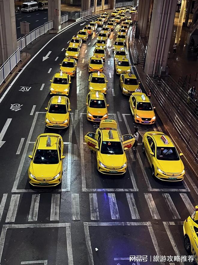 人导游电线日程规划！新葡京重庆旅游推荐私(图3)