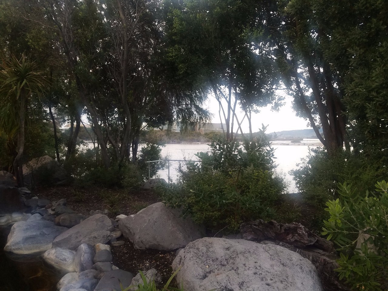 静的农场上就出现了一整座霍比特人村落新葡京网上赌场目的地 大笔一挥一片平(图2)